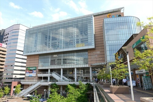 川口市立中央図書館